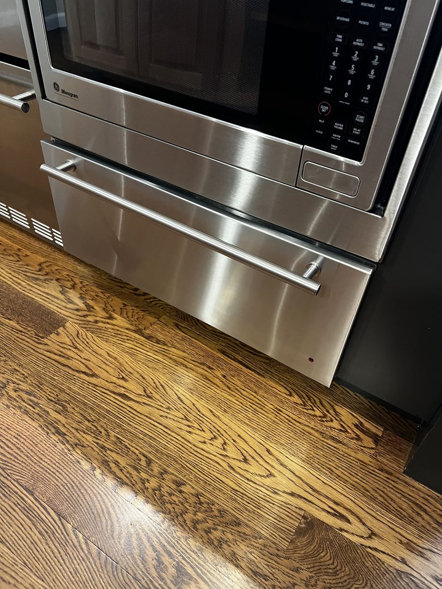 GE Monogram 27" warming drawer