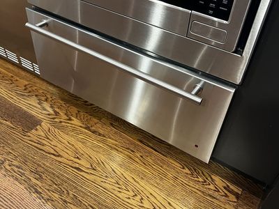 GE Monogram 27" warming drawer