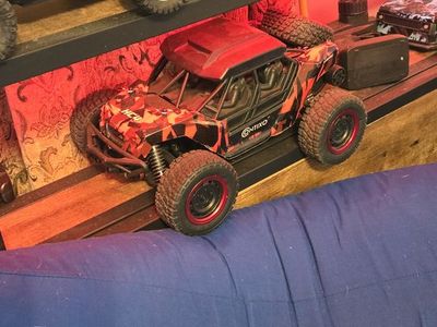 RC fast stunt 4x4