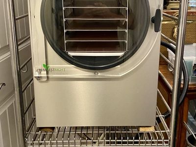 Harvest Right Large Freeze Dryer with Vacuum Pump, Stainless Steel Trays, and Lids