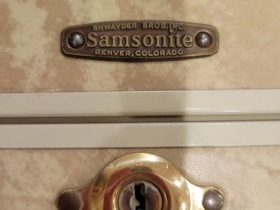 Samsonite vintage suitcase