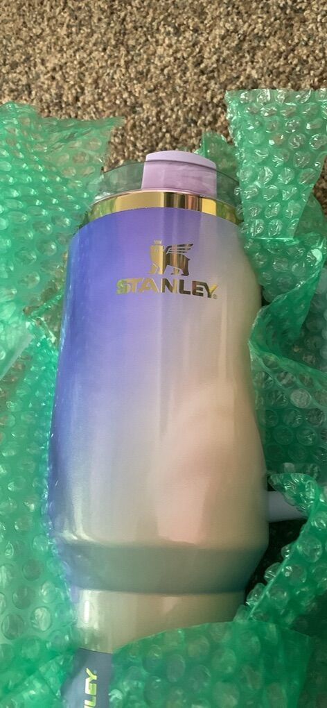 Brand New Stanley tumbler 40oz