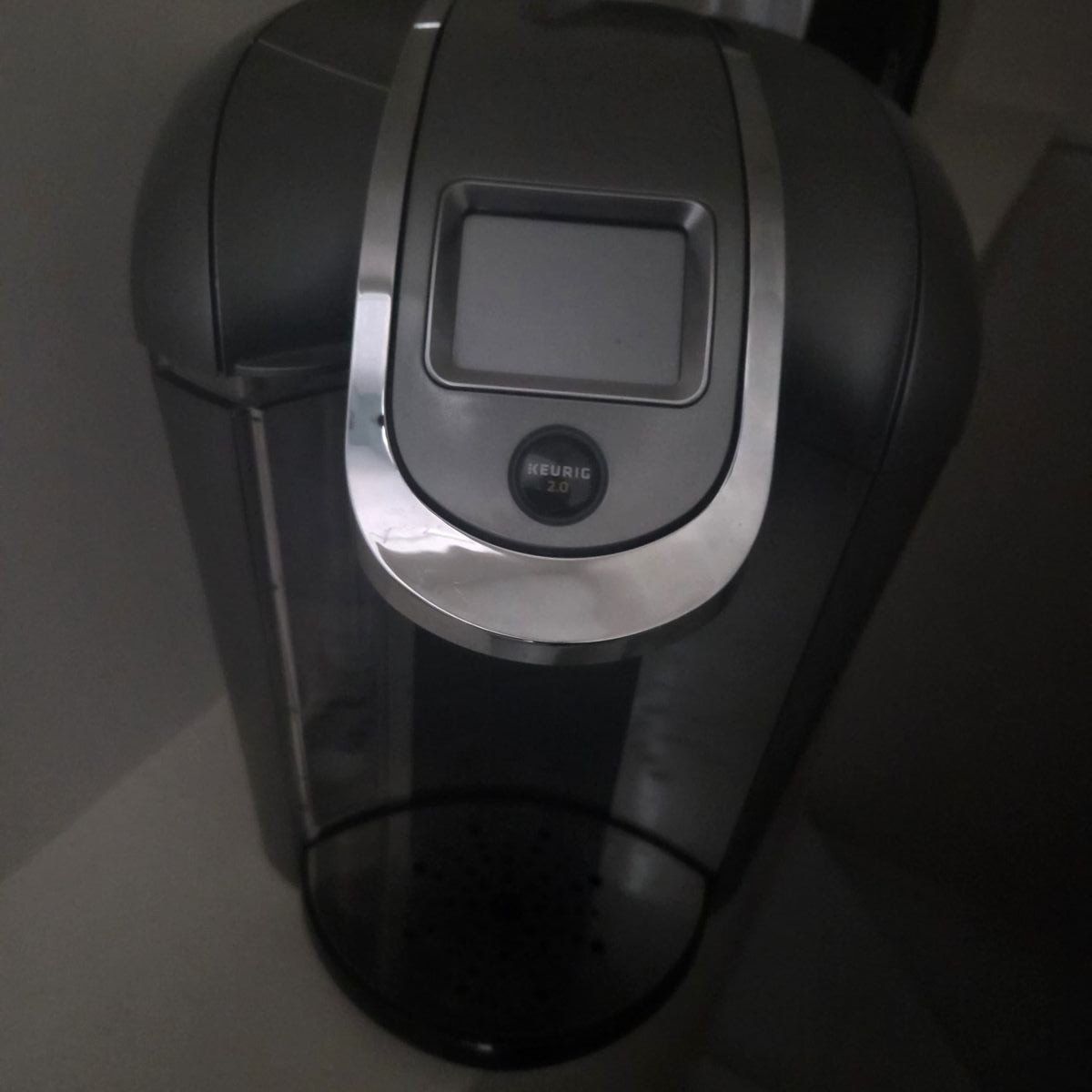 KEURIG COFFEE MAKER