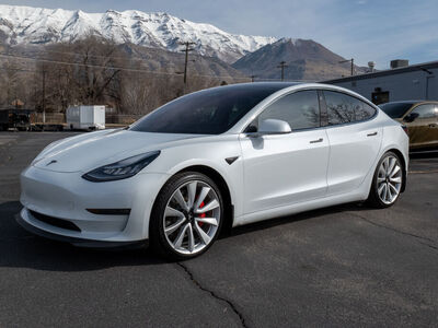 2019 Tesla Model 3 Performance