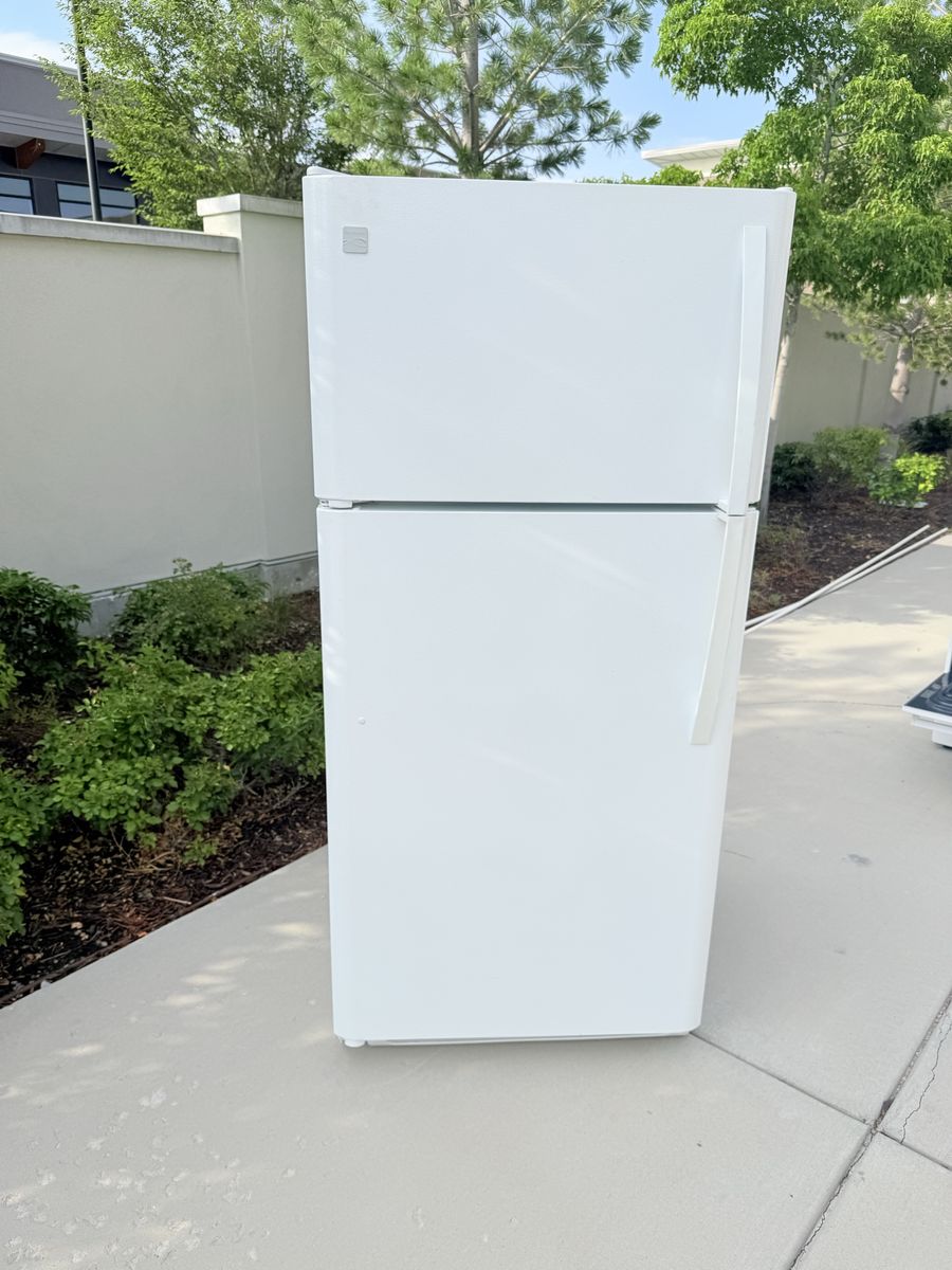 Kenmore fridge 