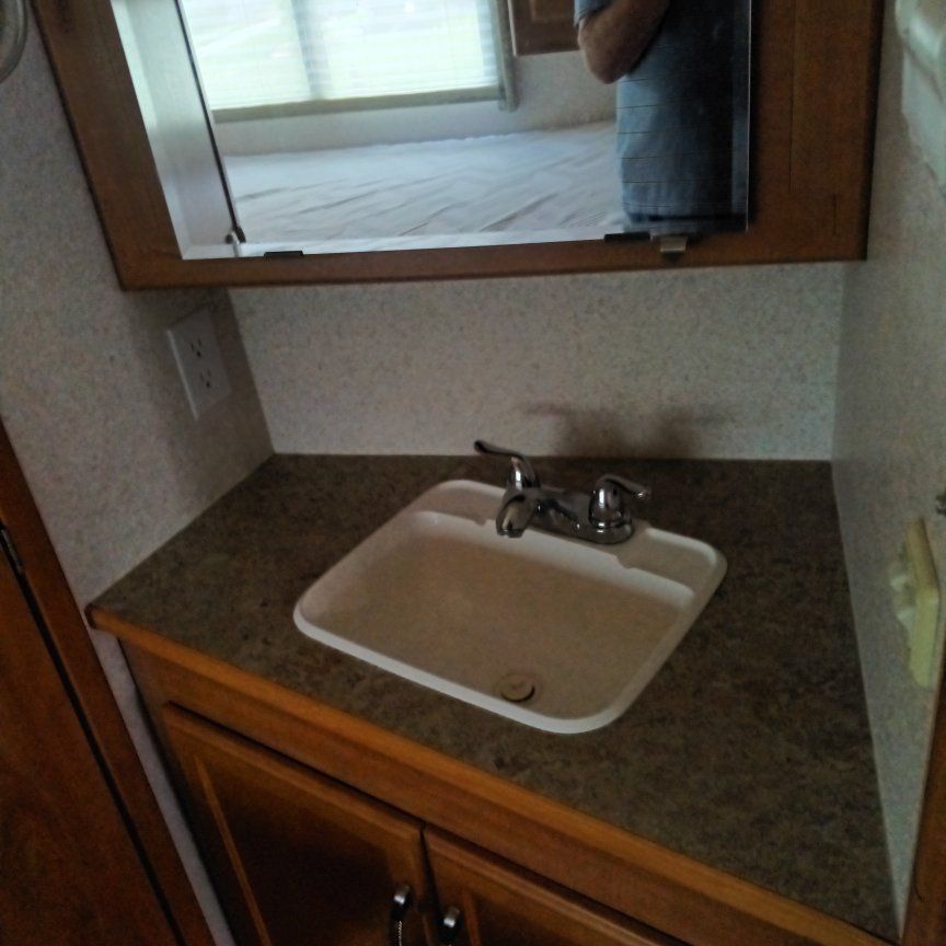 Main image 4