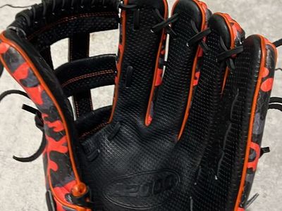 Wilson A2000 Brand New