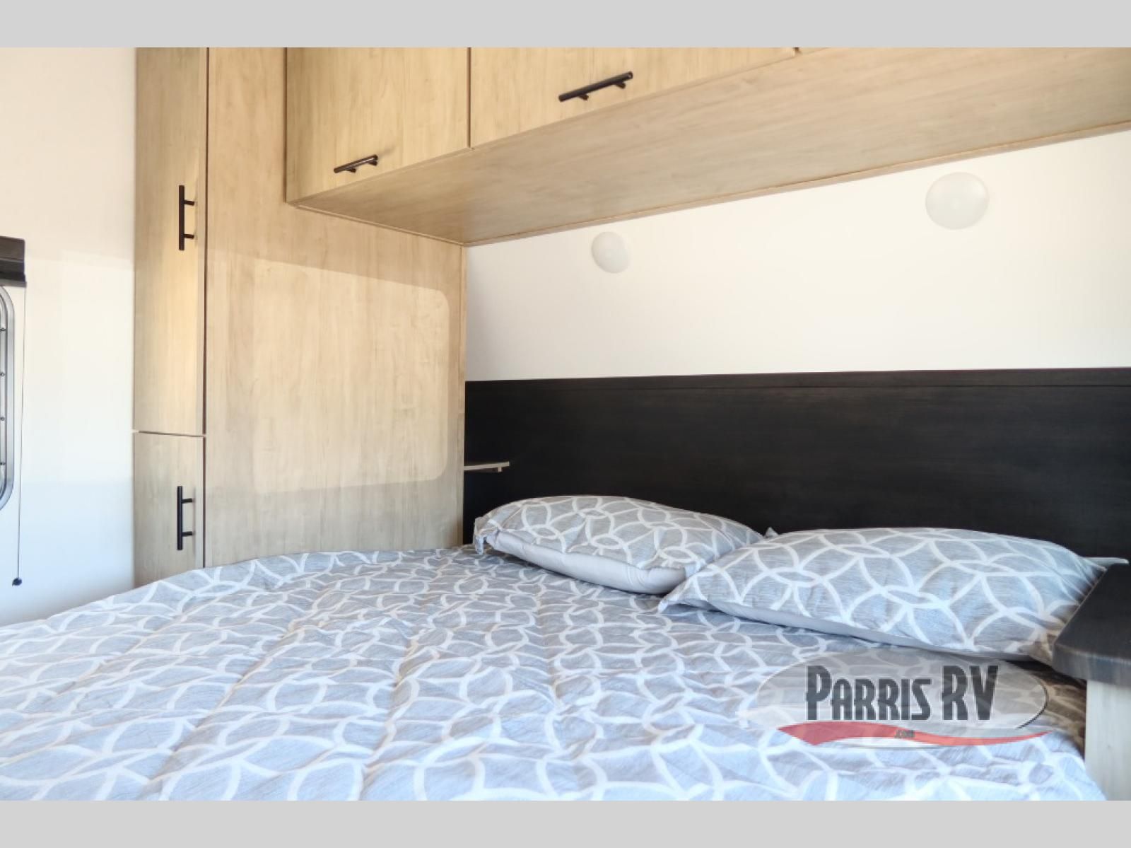 Main image 34