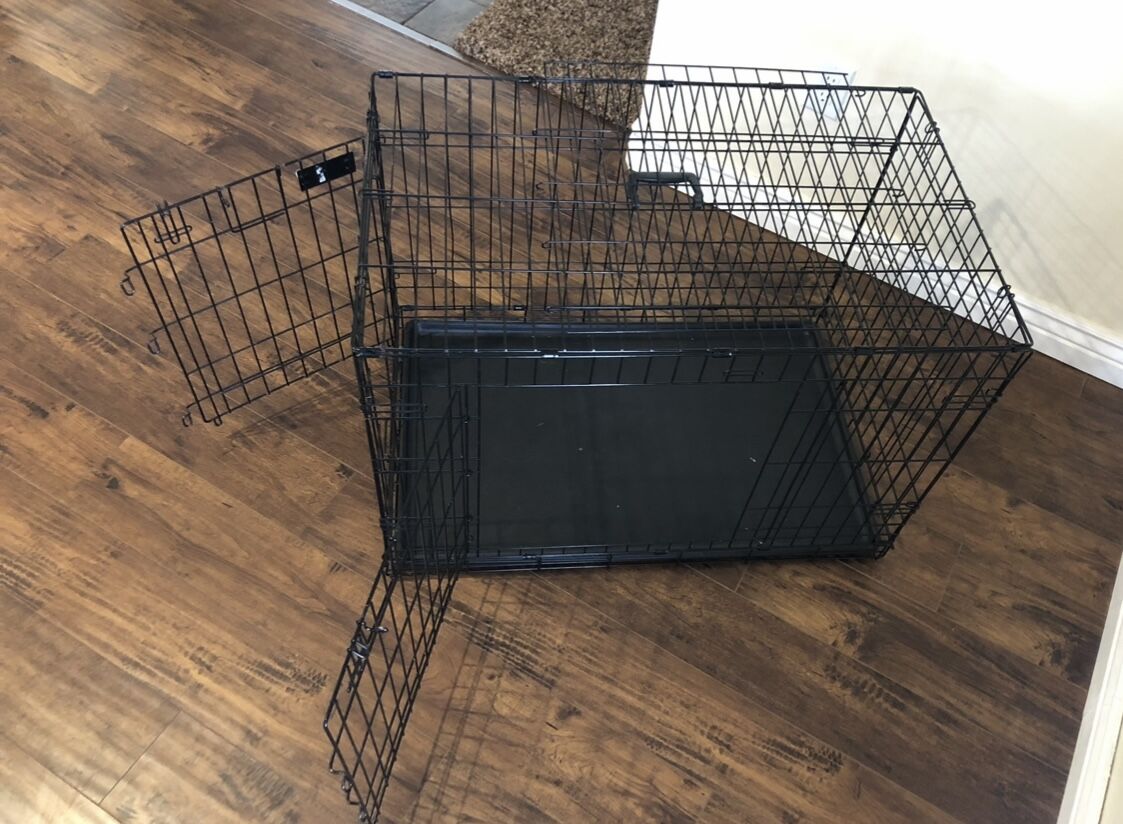 Dog Kennel - Mid Size