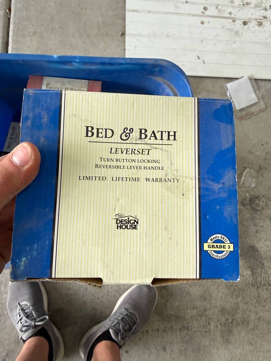 Design House bed & bath privacy lever set