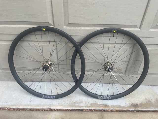 Carbon wheelsets (Derby, I9, Cannondale, Roval)
