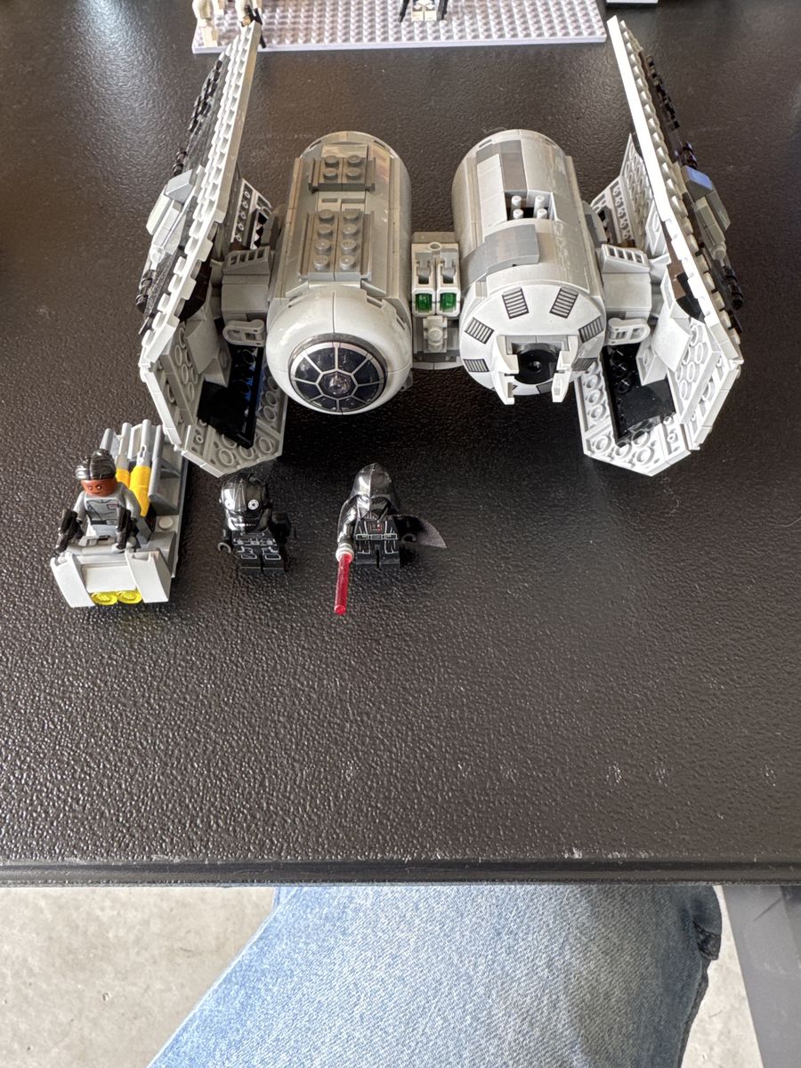 Lego tie bomber