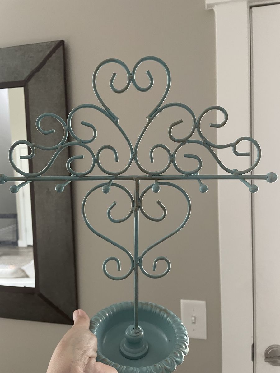 13” metal jewelry organizer could hang ornaments