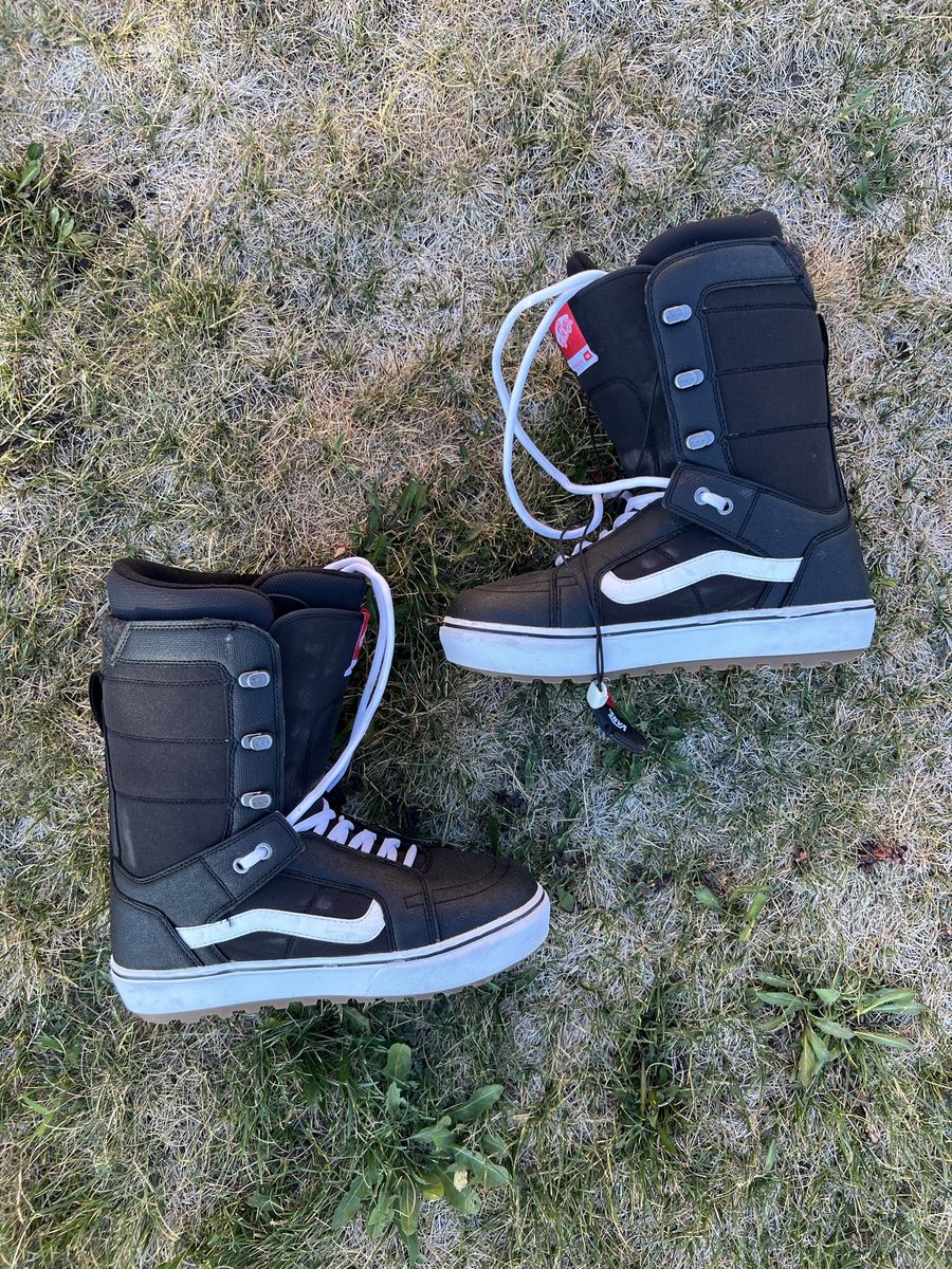 Vans Snowboard Boots - Mens Size 11