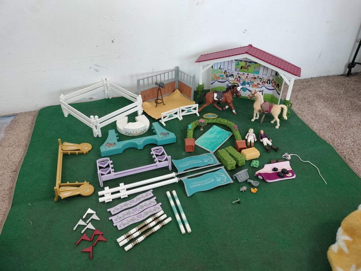 Schleich show jumping arena 