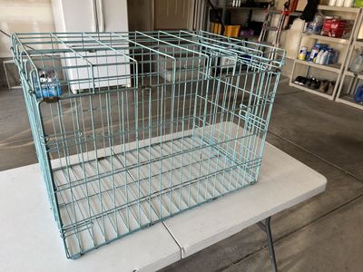 Large Light Blue Wire Pet Crate - Collapsible Dog/Cat Kennel, Used