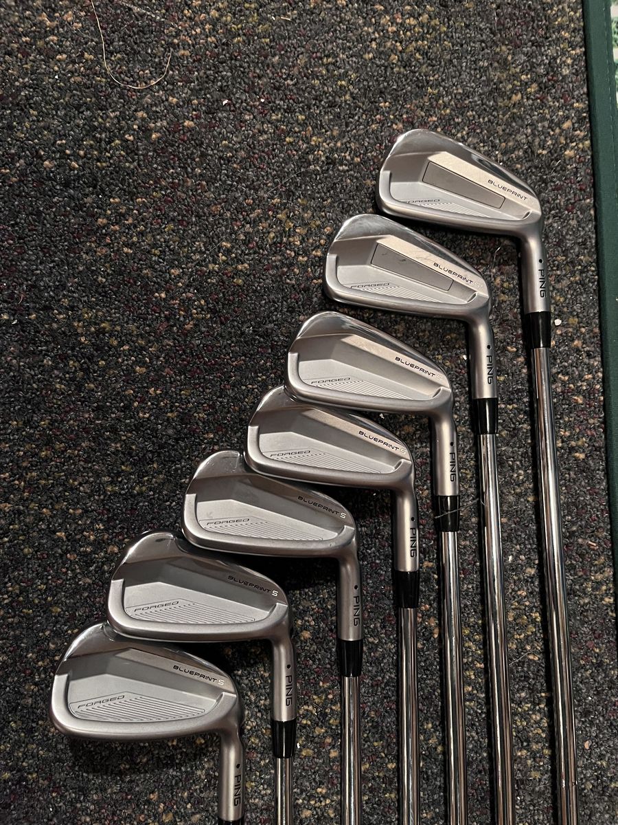 Mint Ping Blueprint S 4-PW DG S300 Shafts