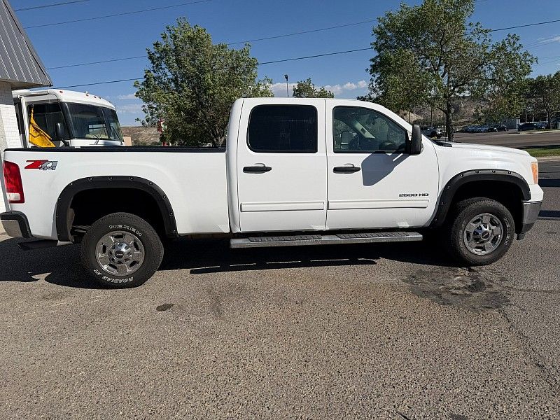 2013 GMC 2500 SLE