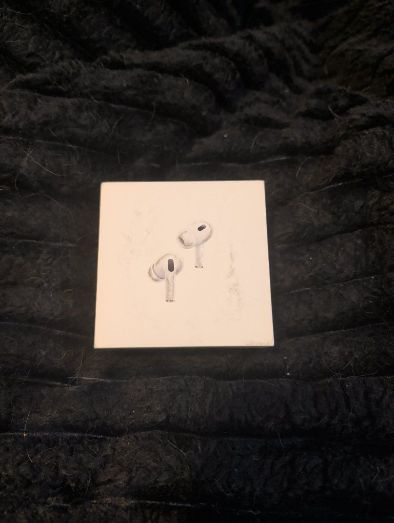 Apple AirPods Pro (2nd Generation) with MagSafe Charging Case (USB-C)