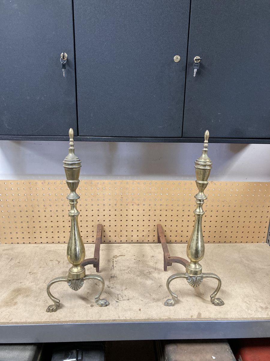 Fireplace andirons