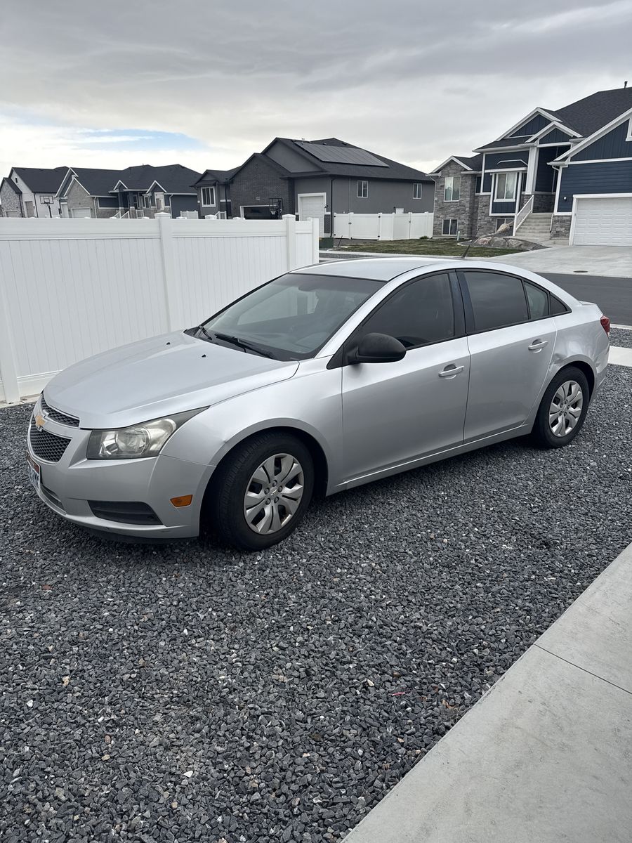 2013 CHEVROLET CRUZE