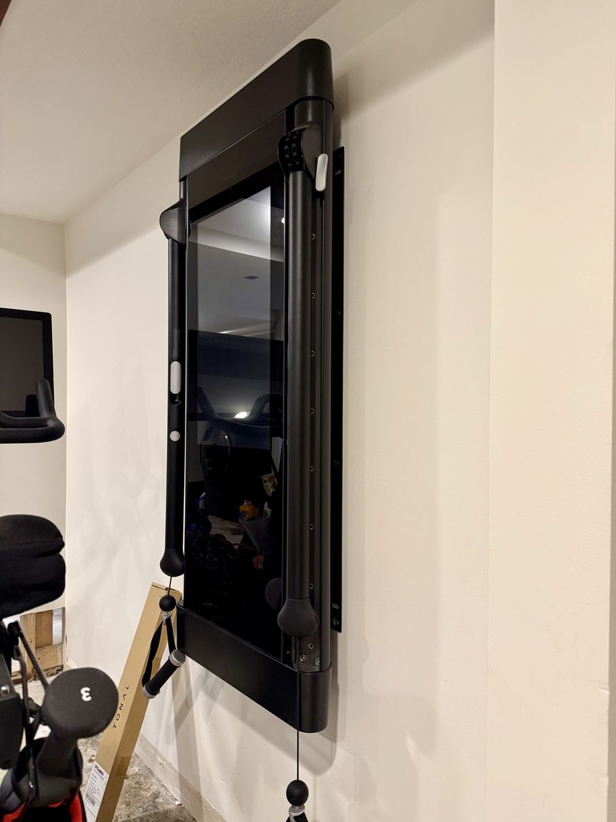 Tonal Smart Home Gym – Excellent Condition