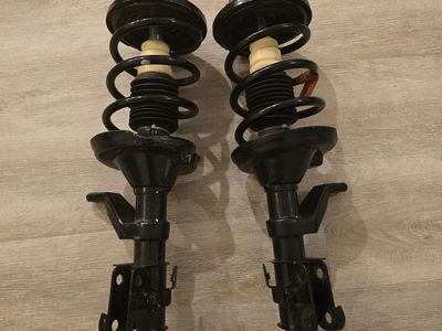 NEW Front Quick Struts Pair19932002 Toyota Corolla