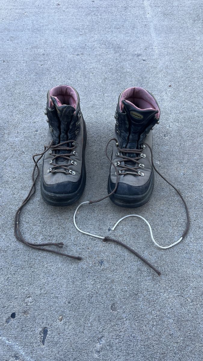 Simms wading boots size 10