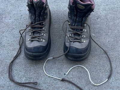 Simms wading boots size 10