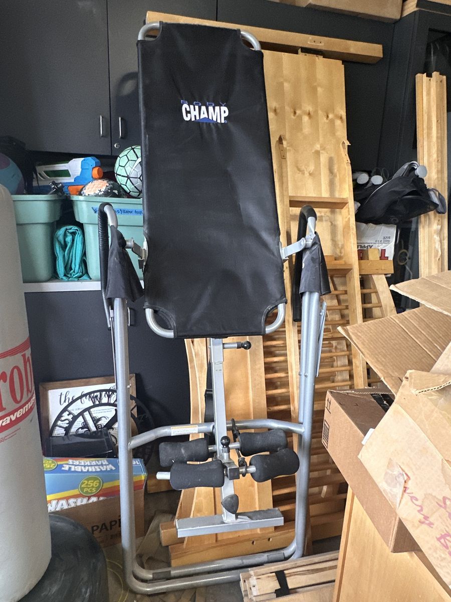 Body Champ inversion table