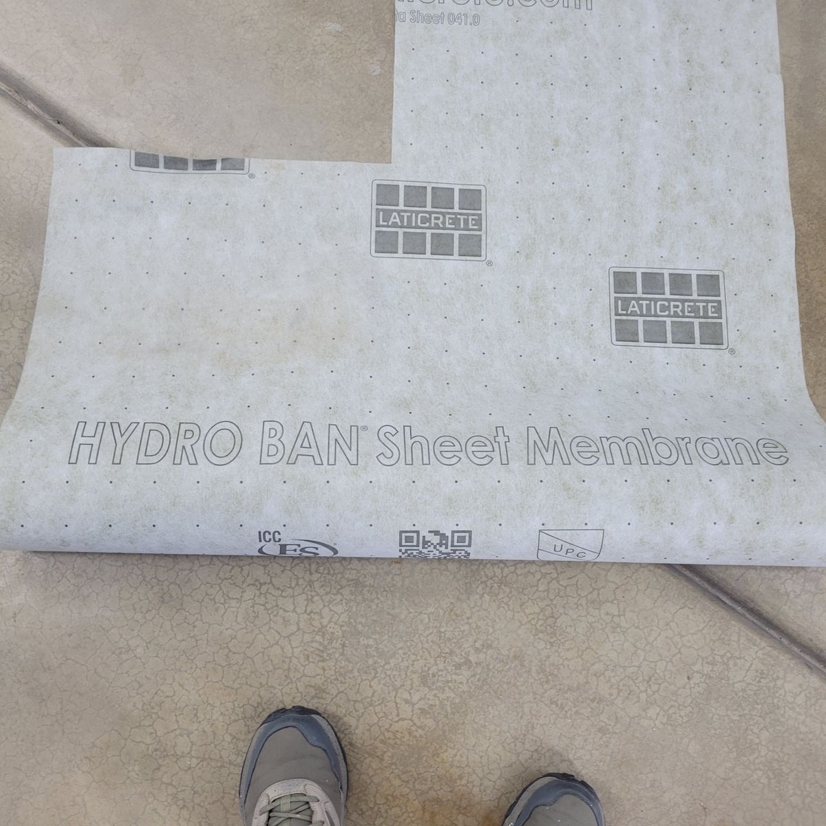Laticrete Hydro Ban sheet Membrane for tile