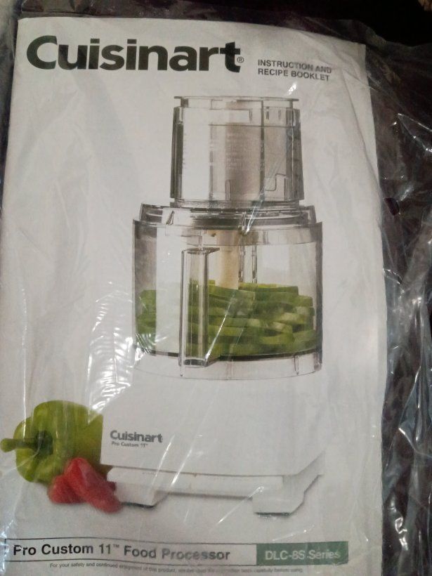 Cuisinart Pro Custom 11 Food Processor *BRAND NEW* MUST SELL
