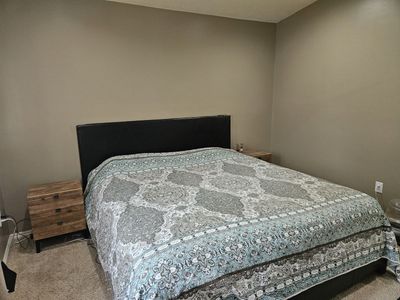King Sized Aerloom Solano Plush mattress, platform bed frame, and headboard