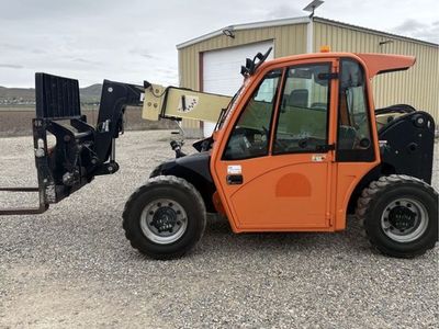 Jlg 5-19 mini telehandler for rent