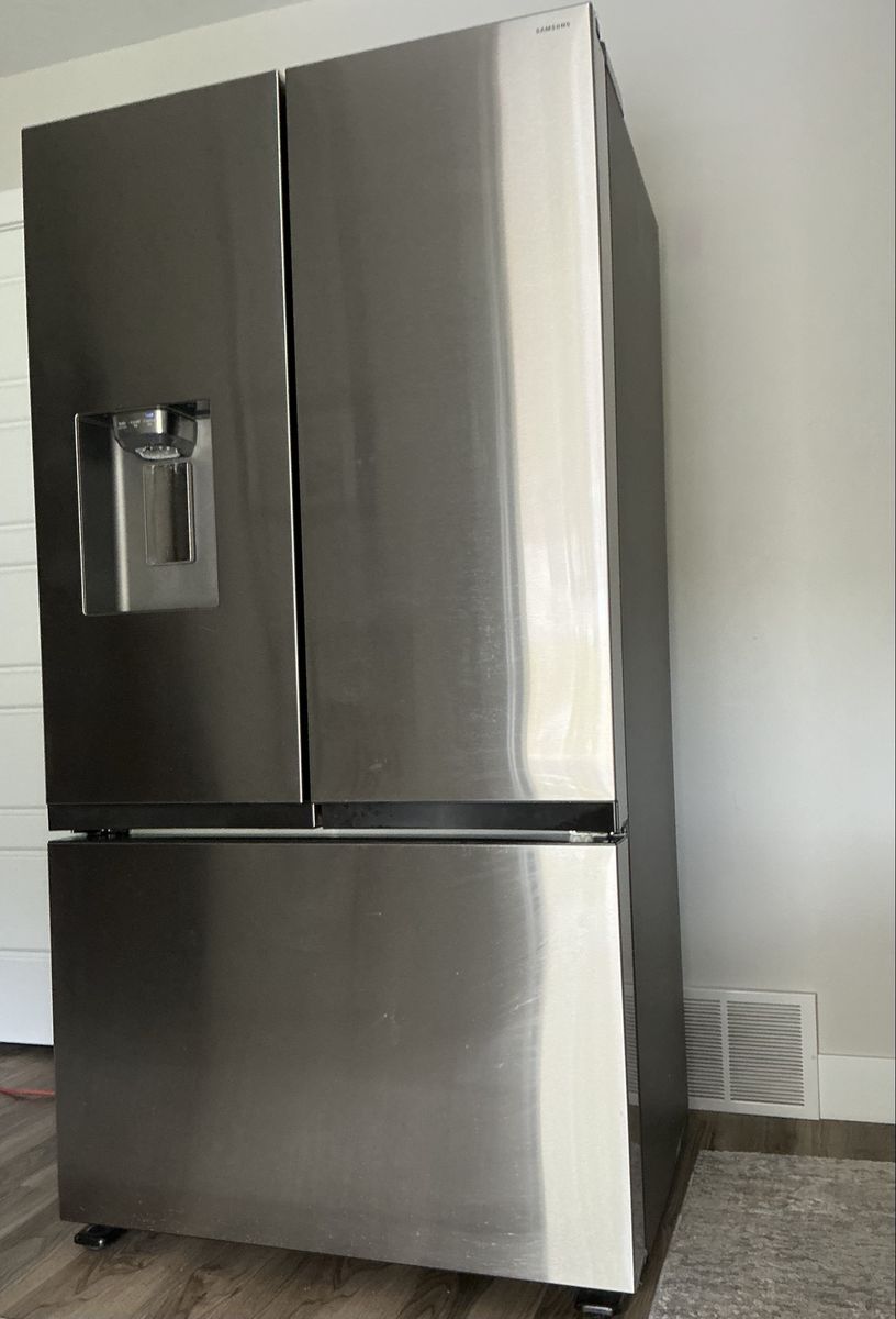 Samsung 36” French Door Refrigerator $600