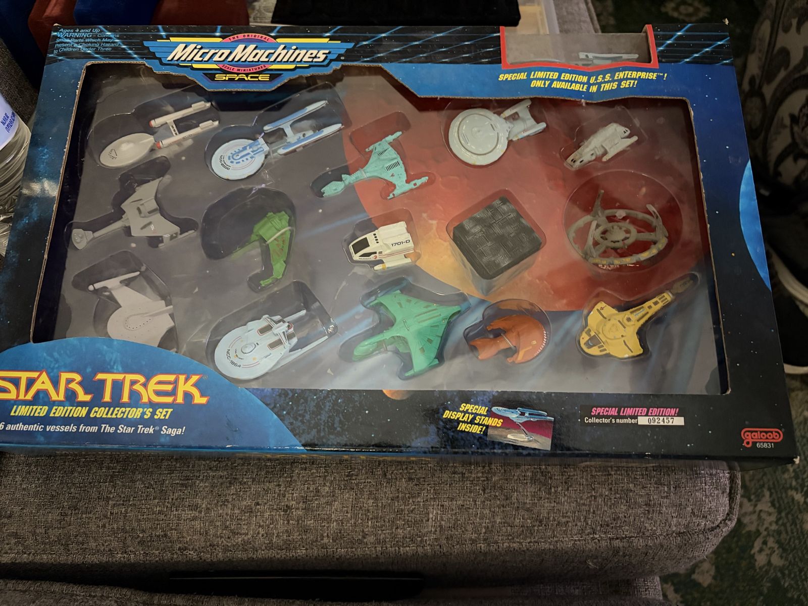 Galoob Micro Machines Star Trek Limited Edition Collector's Set - 16 Authentic Space Vessels