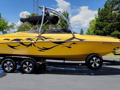 2002 Crownline 202BR