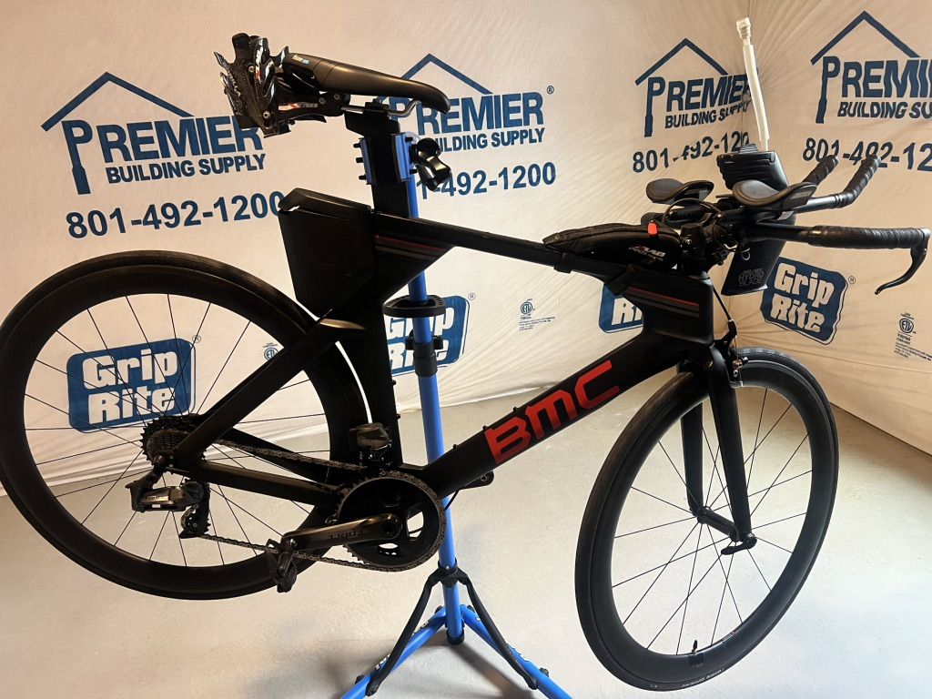 BMC TimeMachine 2021 Racing Red Triahalon Specific