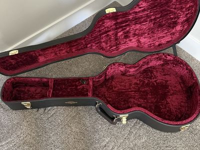 GS 2505-0050 A1 Hard Shell Guitar Case Acoustic Electric Red Velvet Interior