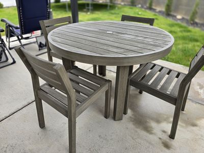 West Elm Portside Outdoor Dining Set + Covers + FREE Pottery Barn Dinnerware Set - Excellent Condition!