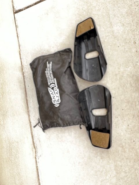 Truck mirror extenders