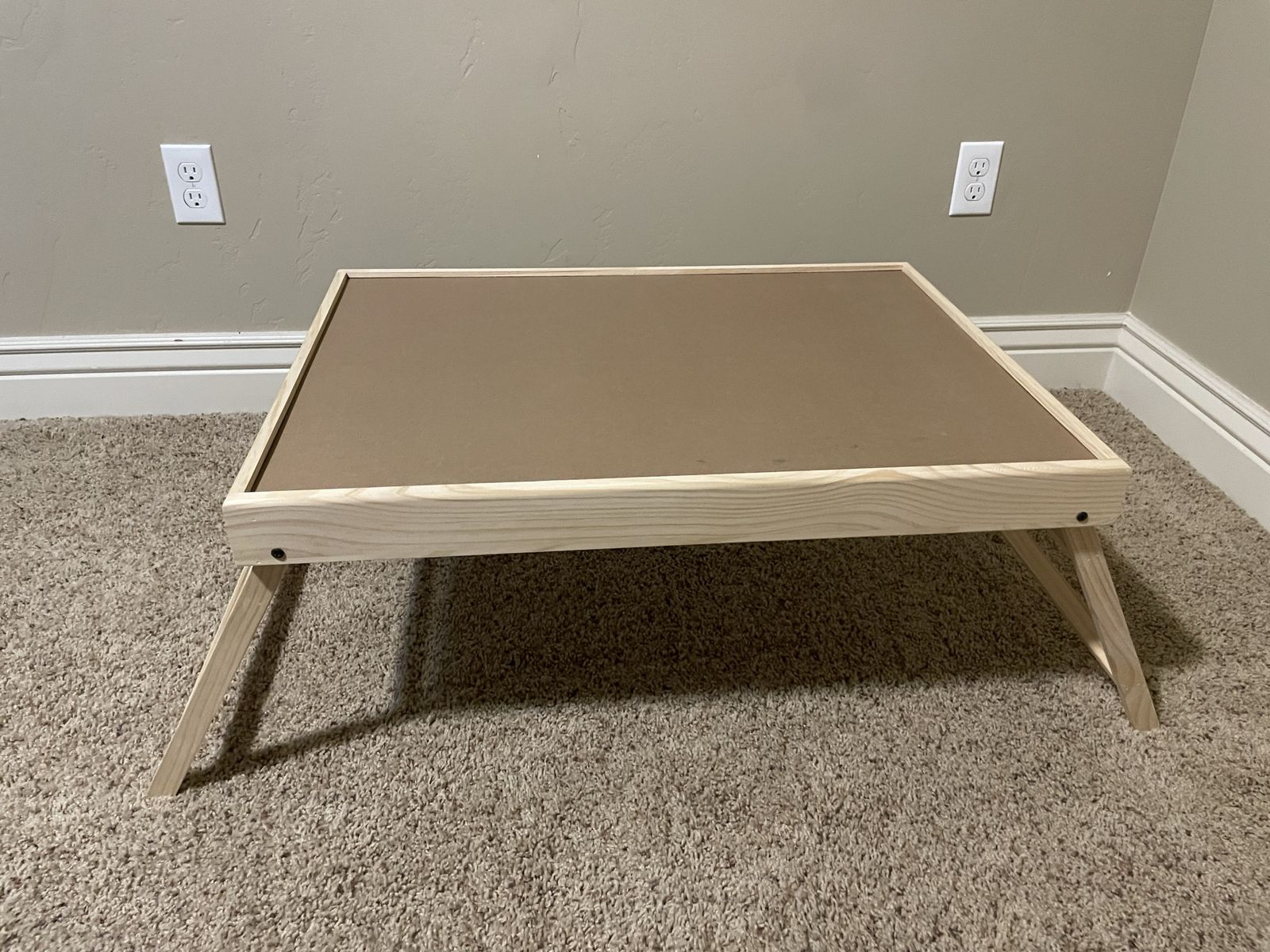 Puzzle table