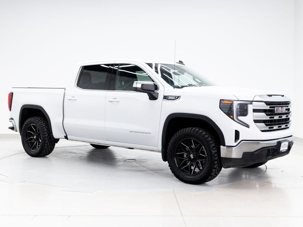 2023 GMC 1500 SLE