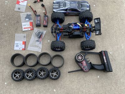 Traxxas E Revo 1/16 Need It Gone