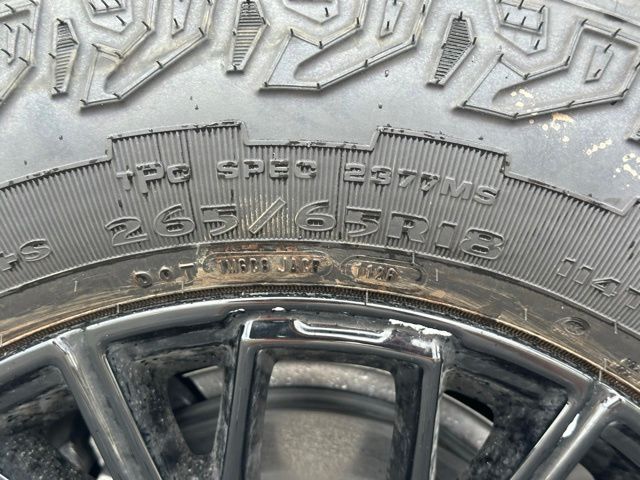 Main image 32