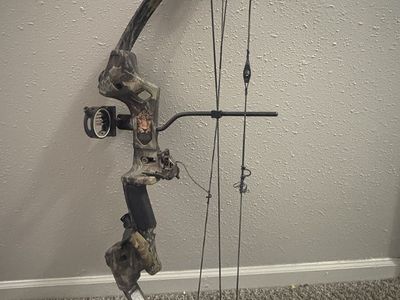 Martin Archery Jaguar Camo Compound Hunting Bow - 35-50# Draw Weight, 29" Draw Length