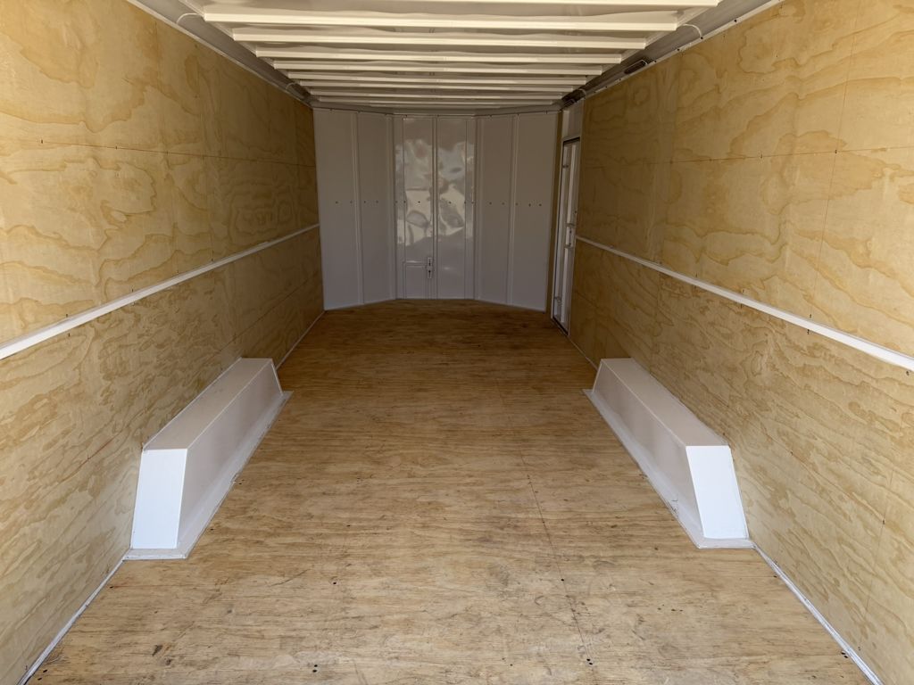 Main image 5