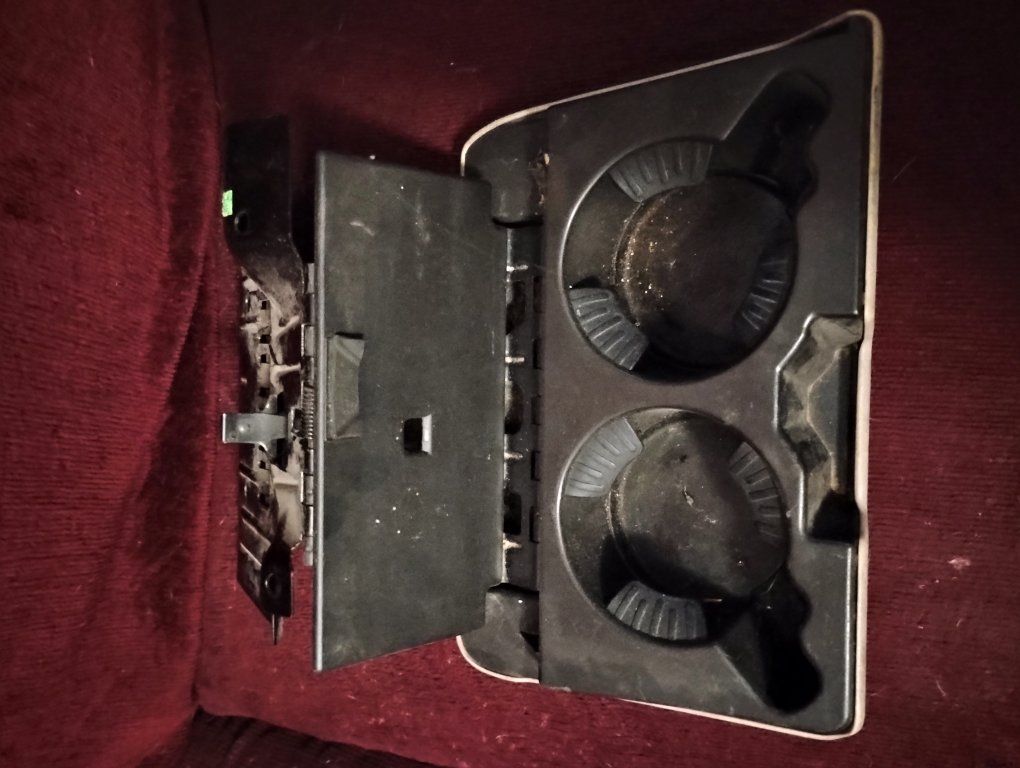 Main image 2
