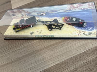 Hot Wheels Collector's Set - Fire Workz Truck and Speed Boat with Trailer - Diecast Display Case
