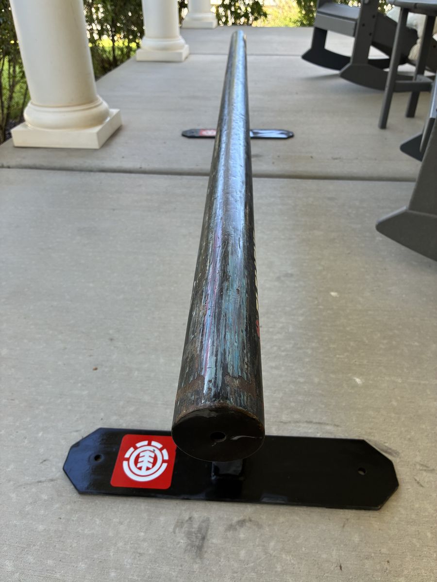 Element Skate Rail